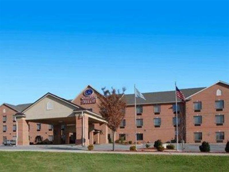 Fairfield By Marriott Inn & Suites Louisville Airport Exterior photo