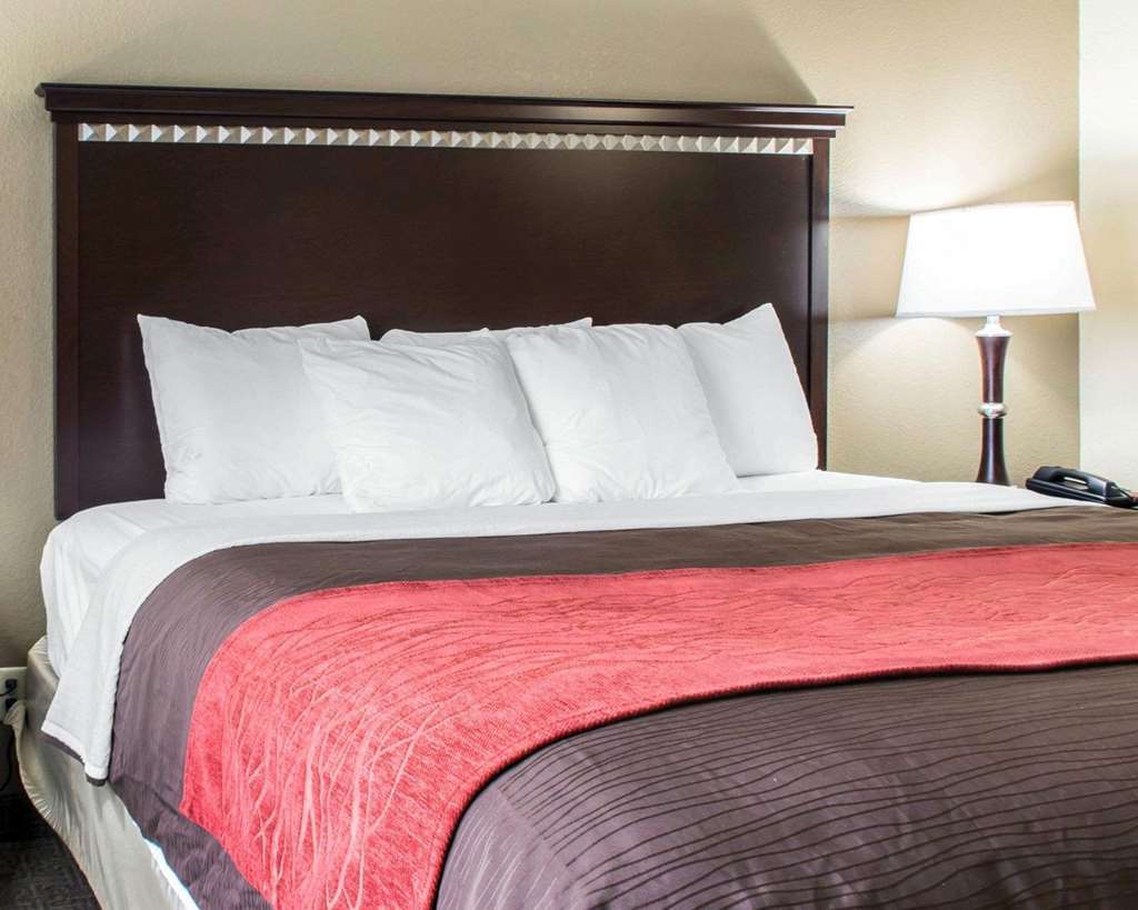 Fairfield By Marriott Inn & Suites Louisville Airport Room photo